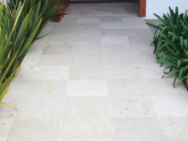 Piso de cantera gris remedios