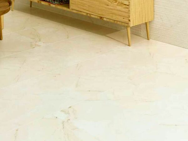 Piso de mármol beige maya